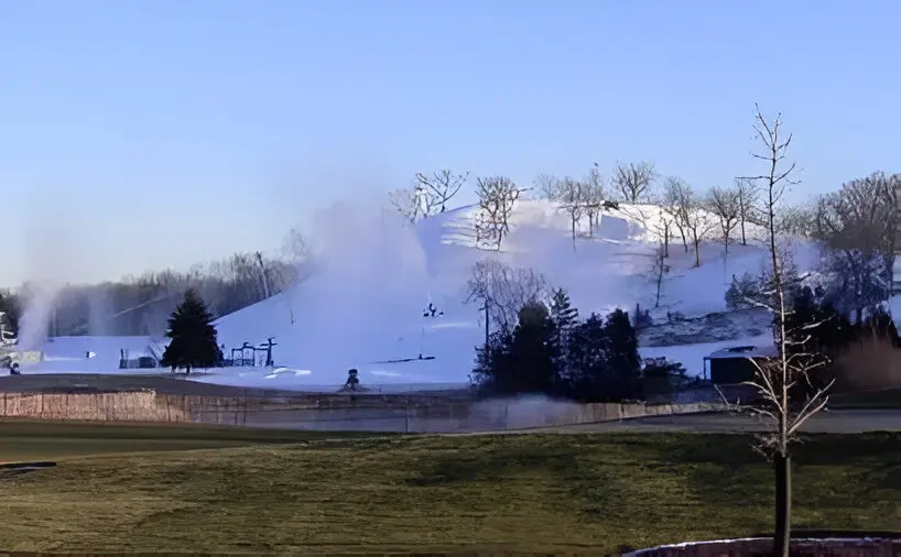 PDR_0748 - Snow Making 2
